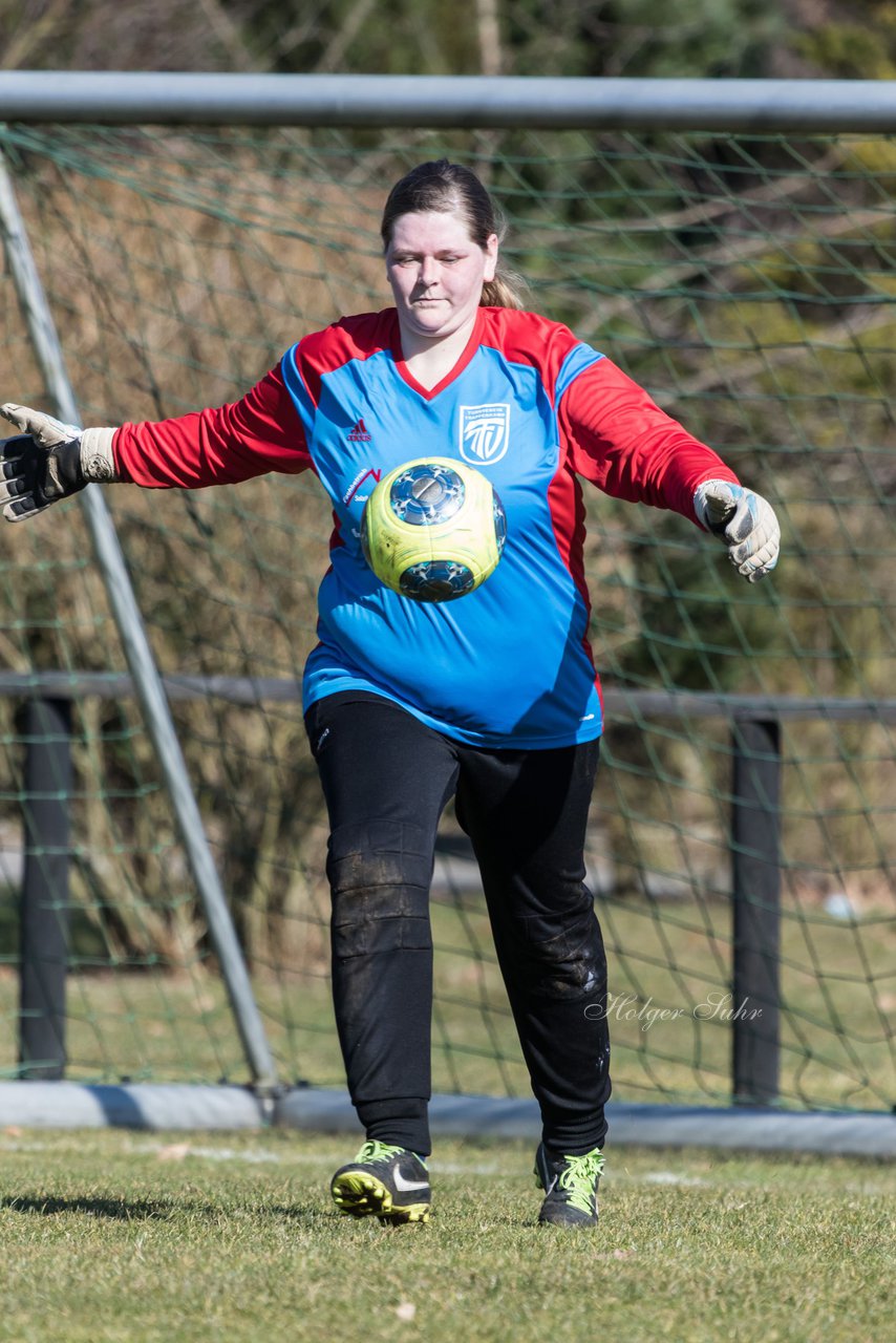 Bild 219 - Frauen TV Trappenkamp - TSV Gnutz : Ergebnis: 0:5